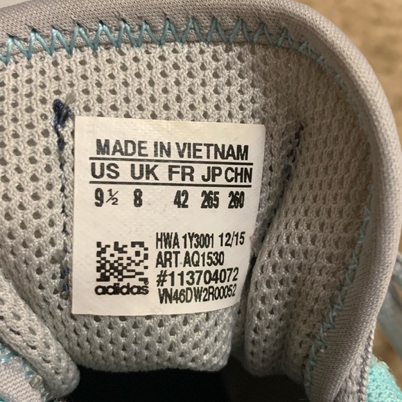 Womens Adidas Cloudfoam Groove Sneakers - Picture 5 of 6